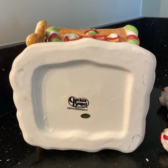 SOLD Gingerbread Treats Ceramic Cookie Jar Christmas Holiday Cracker Barrel - Picture 13 of 16